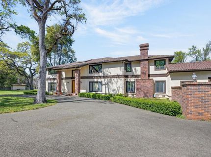 8266 Peninsula Dr, Kelseyville, CA 95451 Photo