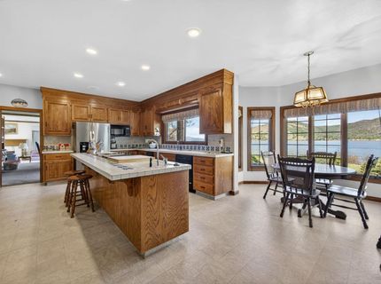 8266 Peninsula Dr, Kelseyville, CA 95451 Photo