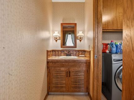 8266 Peninsula Dr, Kelseyville, CA 95451 Photo