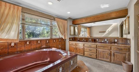 8266 Peninsula Dr, Kelseyville, CA 95451 Photo