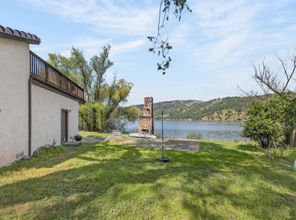 8266 Peninsula Dr, Kelseyville, CA 95451 Photo