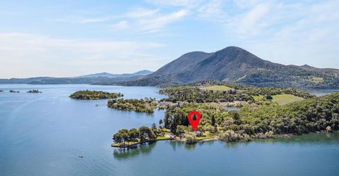 8266 Peninsula Dr, Kelseyville, CA 95451 Photo