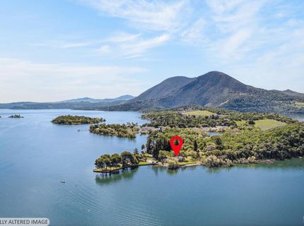 8266 Peninsula Dr, Kelseyville, CA 95451 Photo