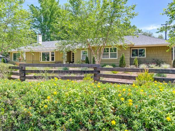 6200 Mahala Dr, Carmichael, CA 95608