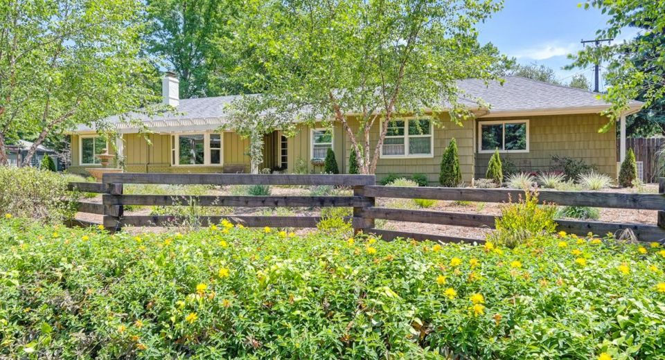 6200 Mahala Dr, Carmichael, CA 95608 Photo