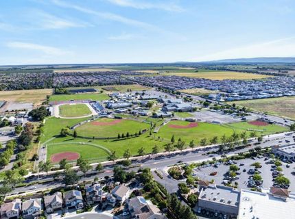 14 Hiller Ct, Woodland, CA 95776 Photo