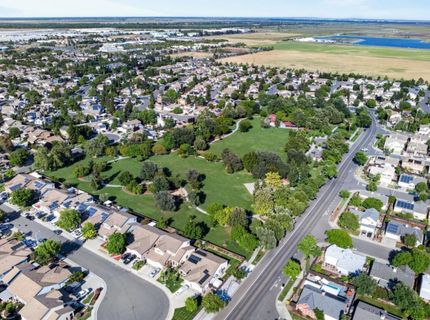 14 Hiller Ct, Woodland, CA 95776 Photo