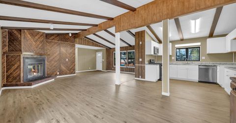 5908 Middle Fork Drive, Sun Valley, NV 89433 Photo