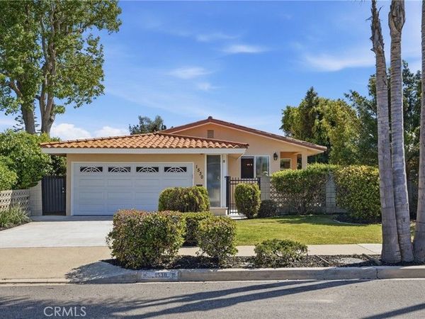 1530 21 St Street, Manhattan Beach, CA 90266