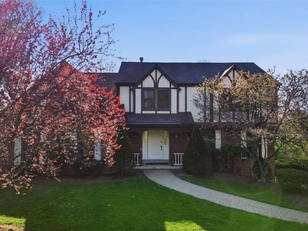 5915 Oak Hill Ct , Export, PA 15632