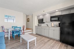 4800 S Ocean Blvd. photo 4