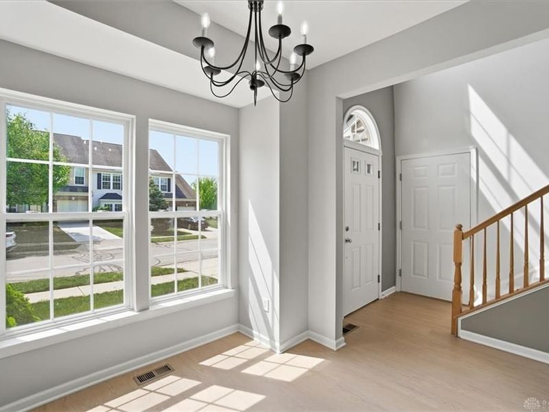 2239 Cobblestone Court, Miamisburg, OH 45342 Photo 12