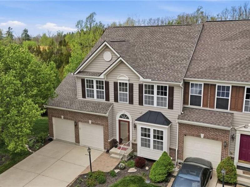 2239 Cobblestone Court, Miamisburg, OH 45342 Photo 2