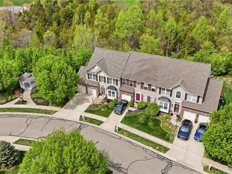 2239 Cobblestone Court, Miamisburg, OH 45342 Photo 3