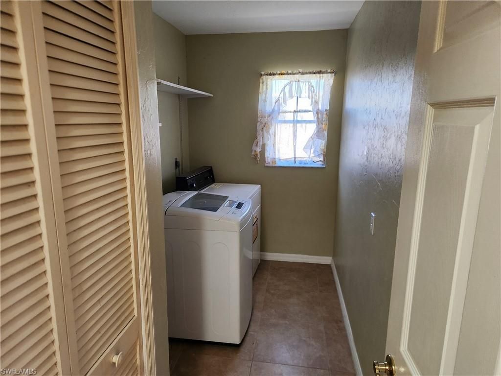 132 Dania Cir, Lehigh Acres, FL 33936 Photo