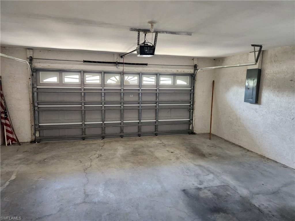 132 Dania Cir, Lehigh Acres, FL 33936 Photo