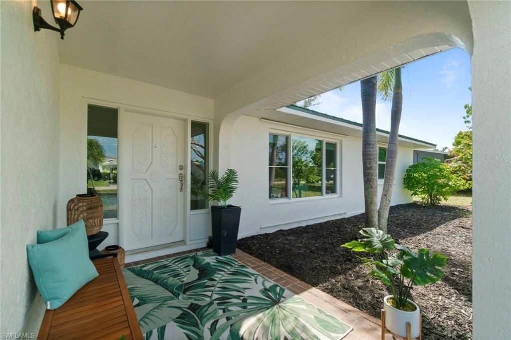 4937 Royal Palm Dr, Estero, FL 33928 Photo