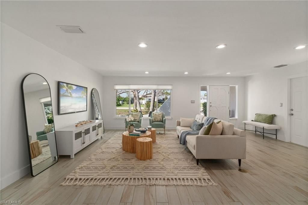 4937 Royal Palm Dr, Estero, FL 33928 Photo