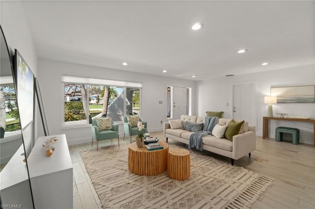 4937 Royal Palm Dr, Estero, FL 33928 Photo