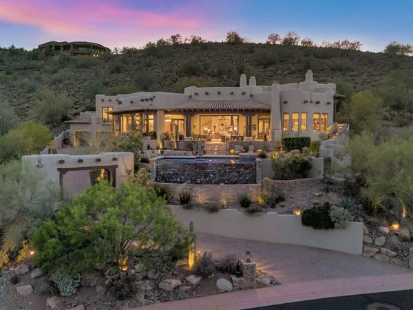 9410 N LAVA BLUFF Trail, Fountain Hills, AZ 85268