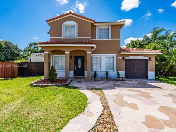 13790 SW 174th St , Miami, FL 33177