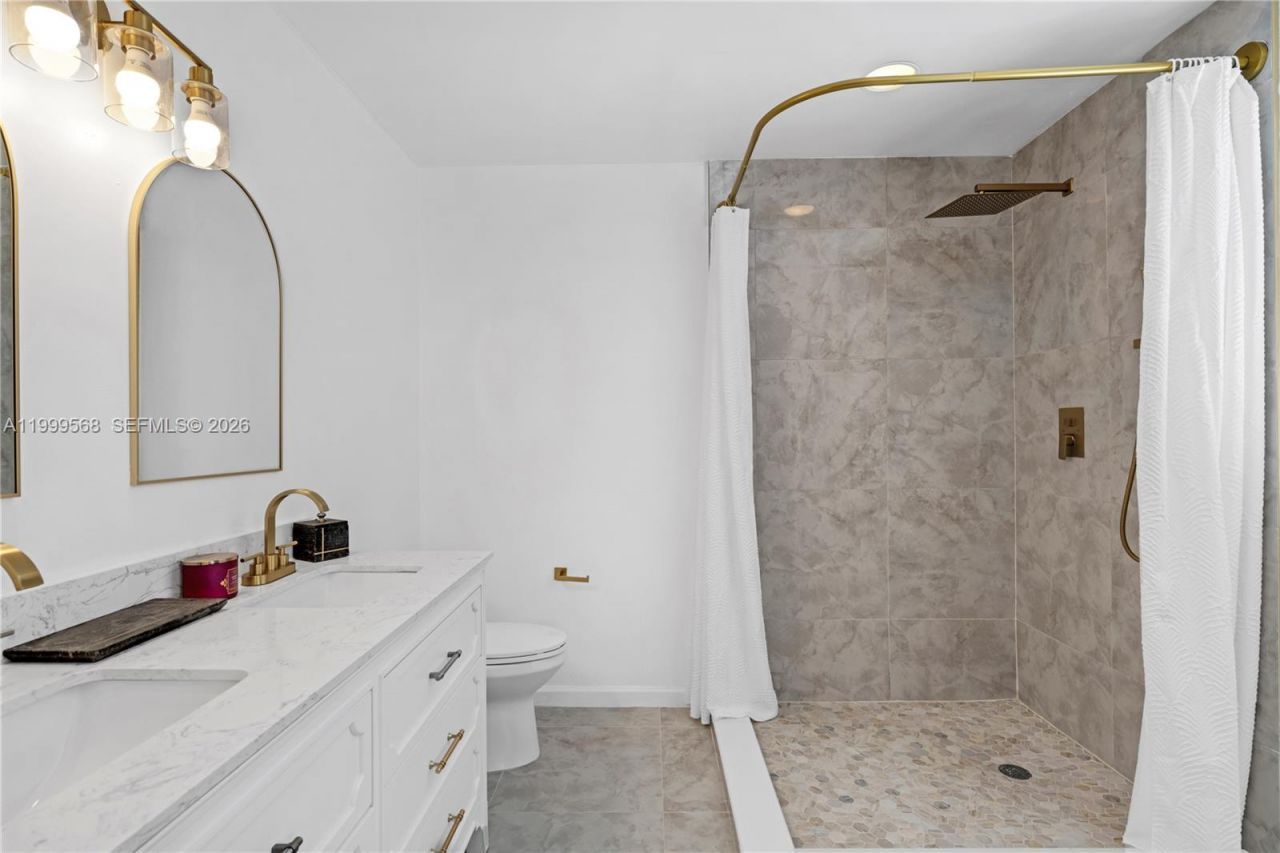 13790 SW 174th St, Miami, FL 33177 Photo