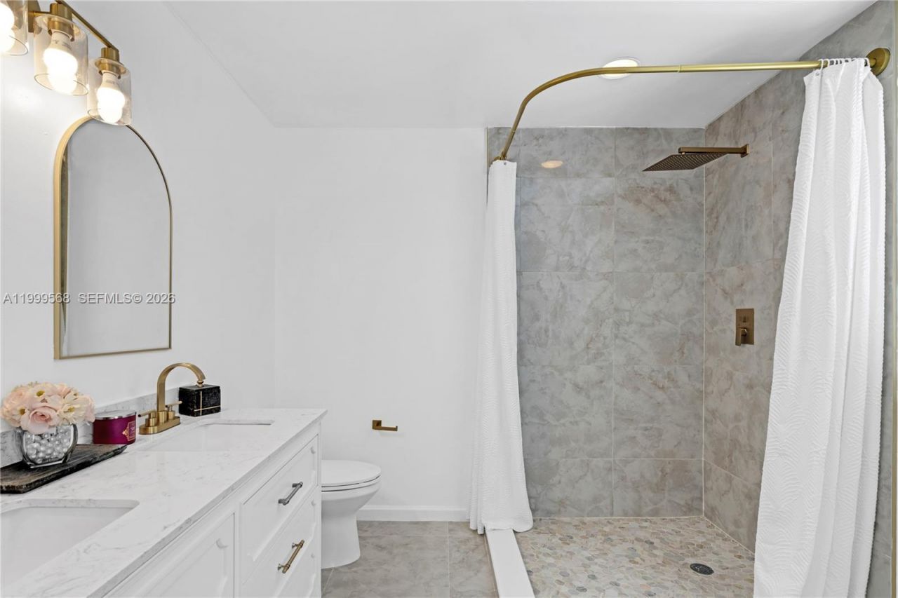 13790 SW 174th St, Miami, FL 33177 Photo