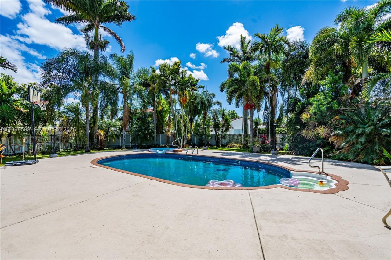 13790 SW 174th St, Miami, FL 33177 Photo