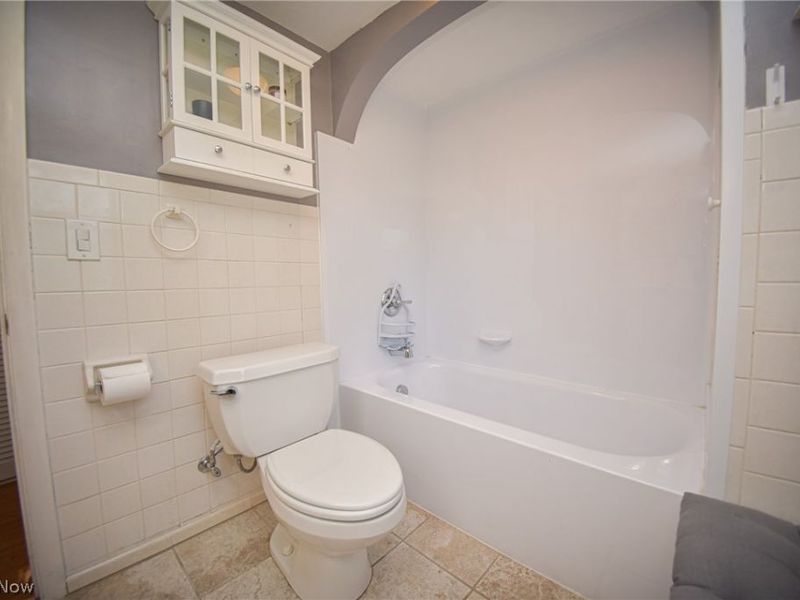 26988 Cook Road, Olmsted Township, OH 44138 Photo 21