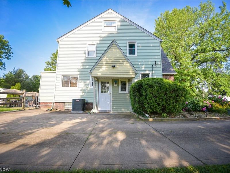 26988 Cook Road, Olmsted Township, OH 44138 Photo 37