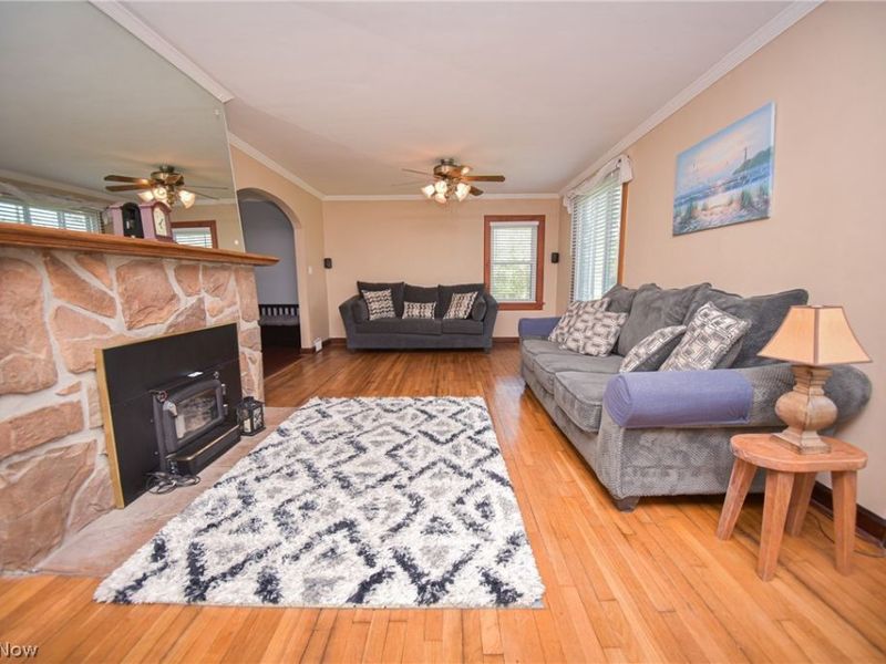 26988 Cook Road, Olmsted Township, OH 44138 Photo 4