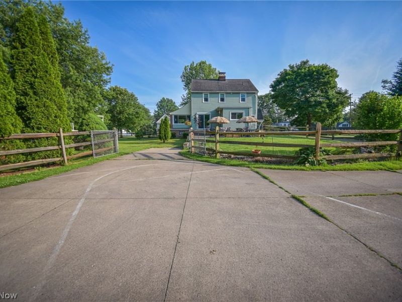 26988 Cook Road, Olmsted Township, OH 44138 Photo 40