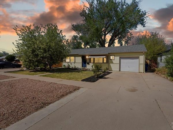 1305 Constitution Ave, Pueblo, CO 81001