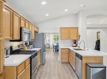 10044 Oglethorpe Way, Elk Grove, CA 95624 Photo