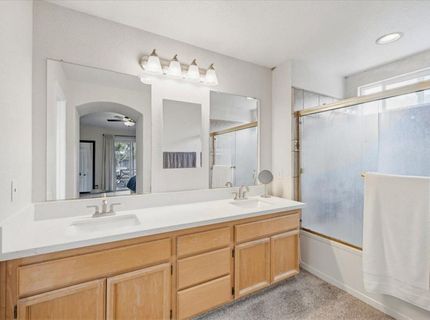 10044 Oglethorpe Way, Elk Grove, CA 95624 Photo