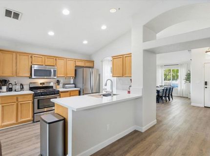 10044 Oglethorpe Way, Elk Grove, CA 95624 Photo