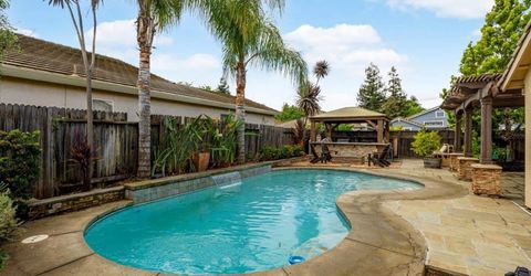 10044 Oglethorpe Way, Elk Grove, CA 95624 Photo