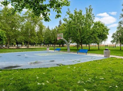 10044 Oglethorpe Way, Elk Grove, CA 95624 Photo