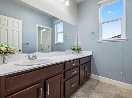 9629 Cabernet Ct, Patterson, CA 95363 Photo