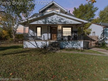6225 Stahelin Avenue, Detroit, MI 48228