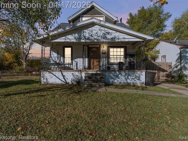 6225 Stahelin Avenue, Detroit, MI 48228