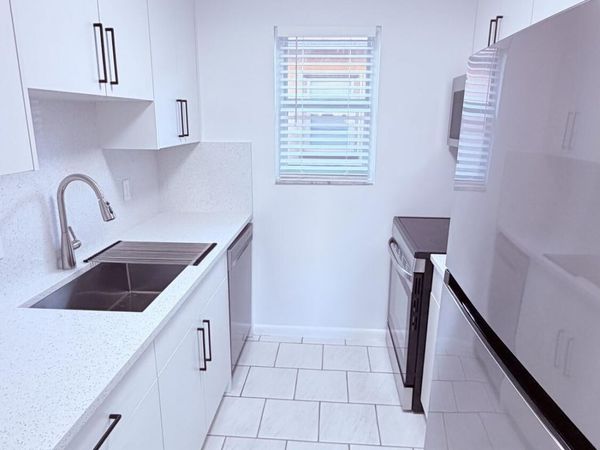 600 SW 2nd Avenue, Unit 2350, Boca Raton, FL 33432