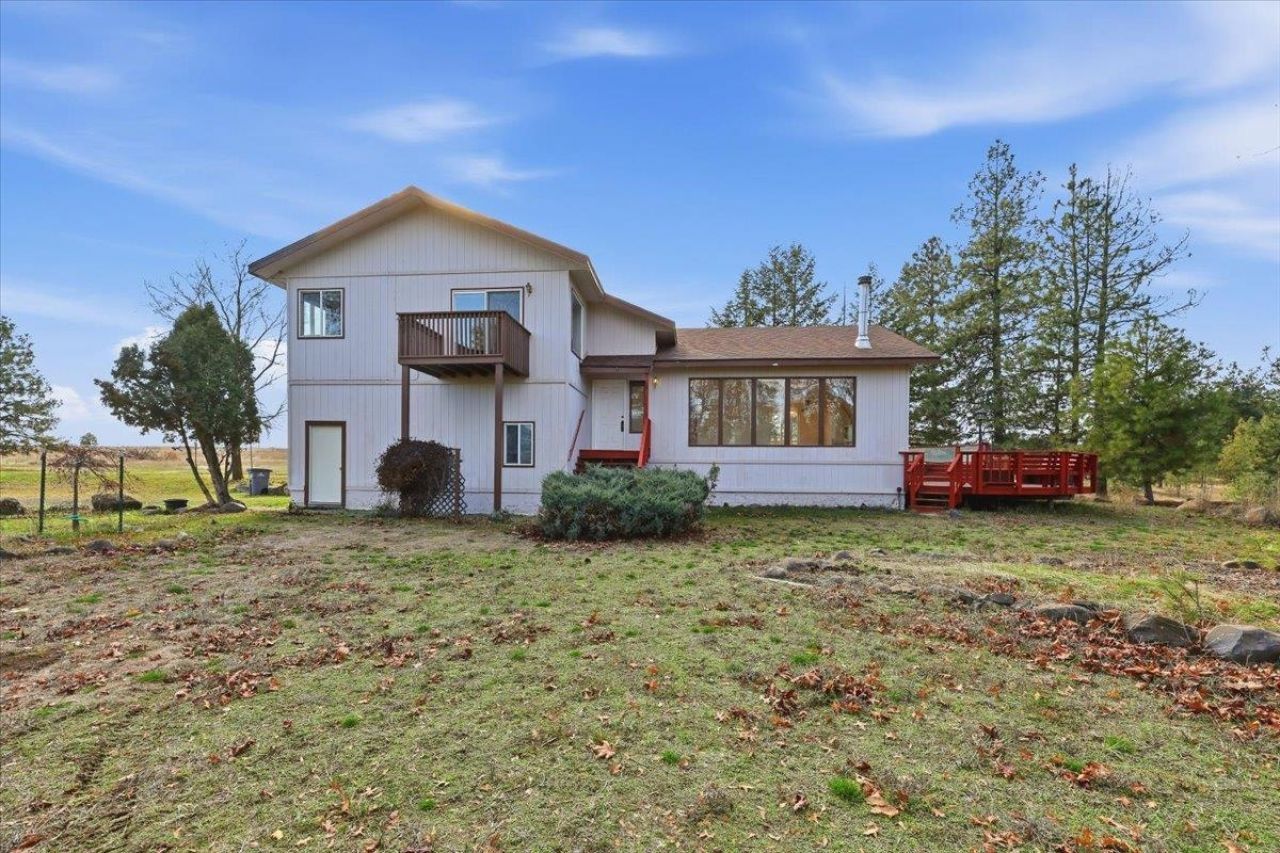20408 W Indiana Ln, Medical Lake, WA 99022 Main Photo