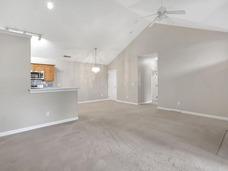 241 Brassic Way , Unit 12, Columbus, OH 43213 Photo 7