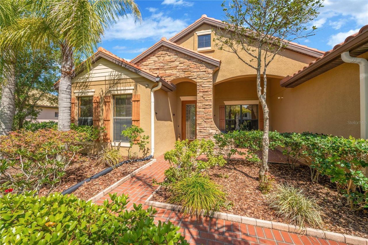 9313 Lisbon Street, Seffner, FL 33584 Photo