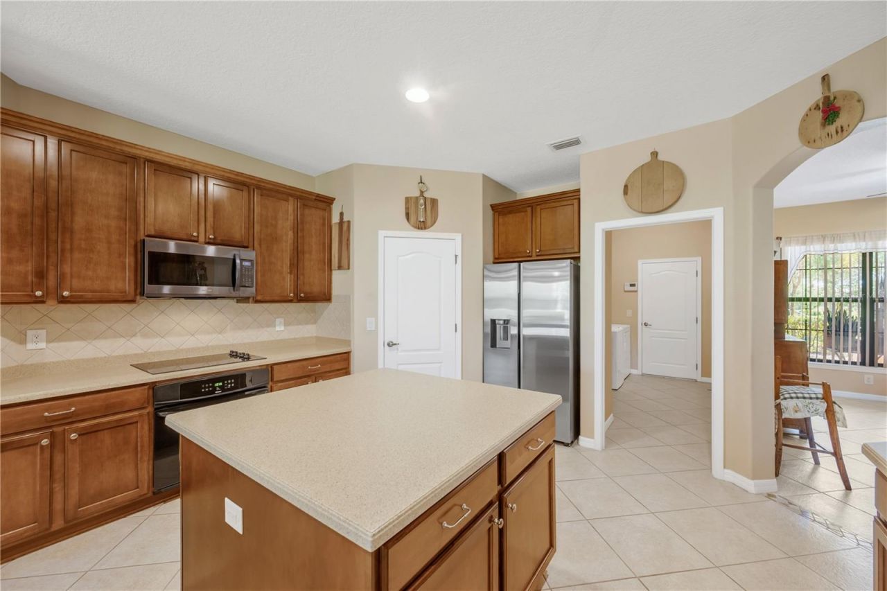 9313 Lisbon Street, Seffner, FL 33584 Photo