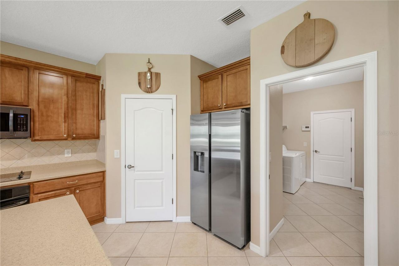 9313 Lisbon Street, Seffner, FL 33584 Photo