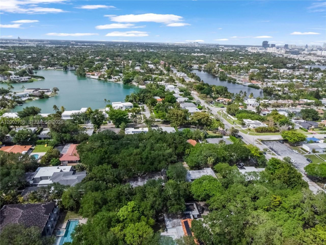 2140 NE 190th Ter, Miami, FL 33179 Photo