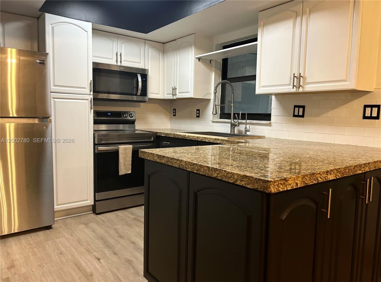 10 Laredo Pl, Unit NA, Davie, FL 33324 Photo