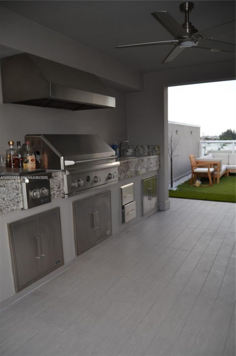 10347 NW 64th, Unit Ln, Doral, FL 33178 Photo